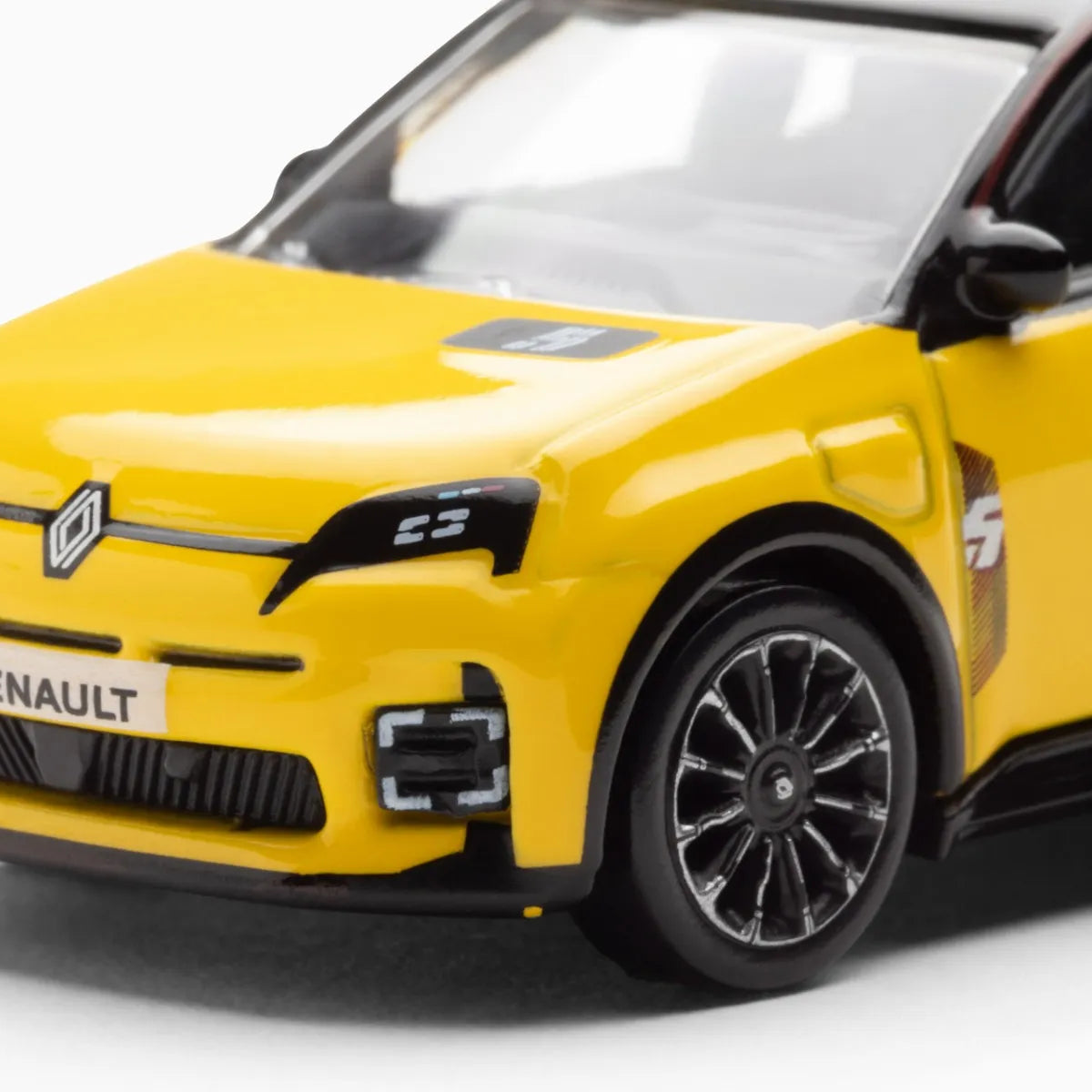 Modellino R5 E-Tech 1:64