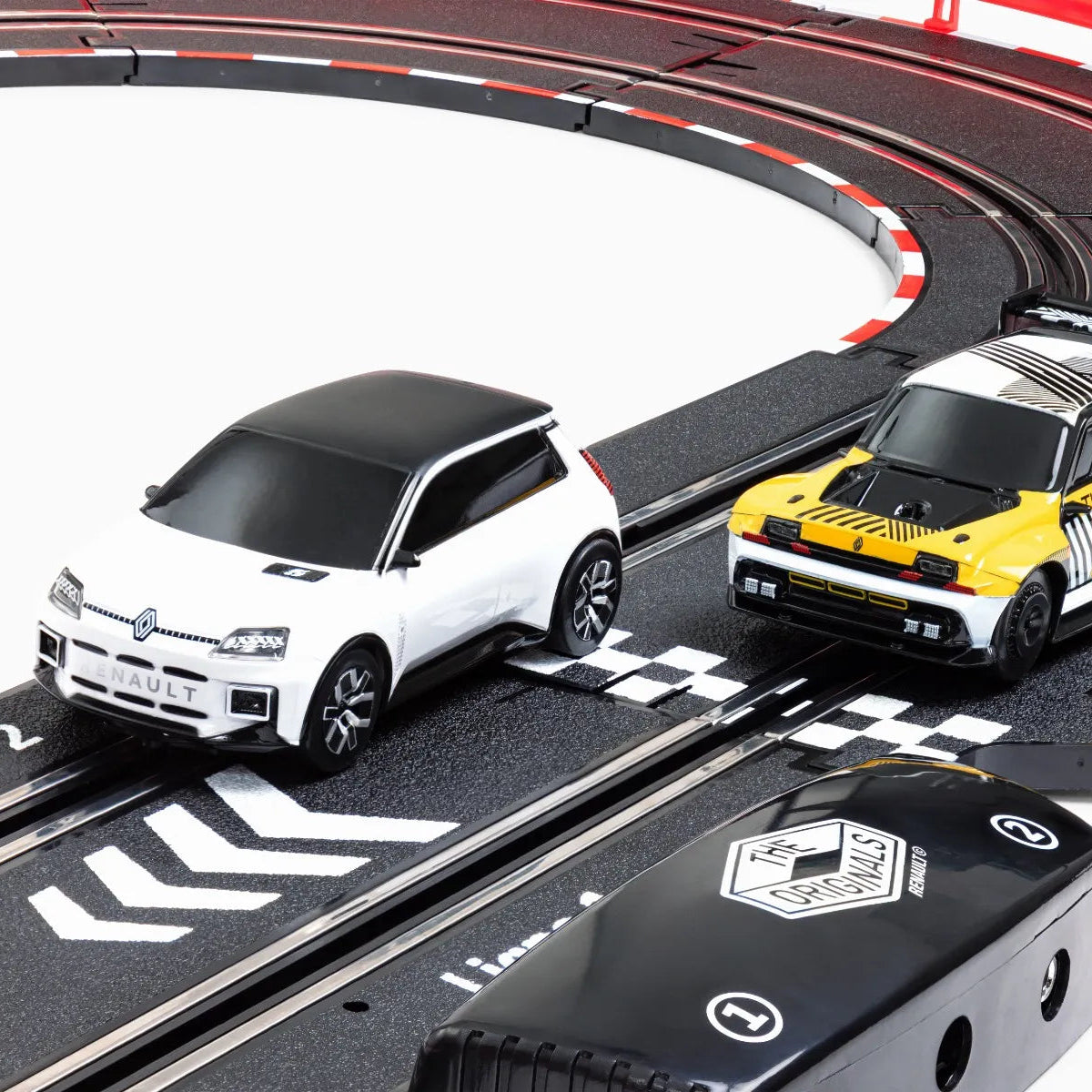 Circuito elettrico Renault 5 E-Tech Roland Garros e Turbo 3E